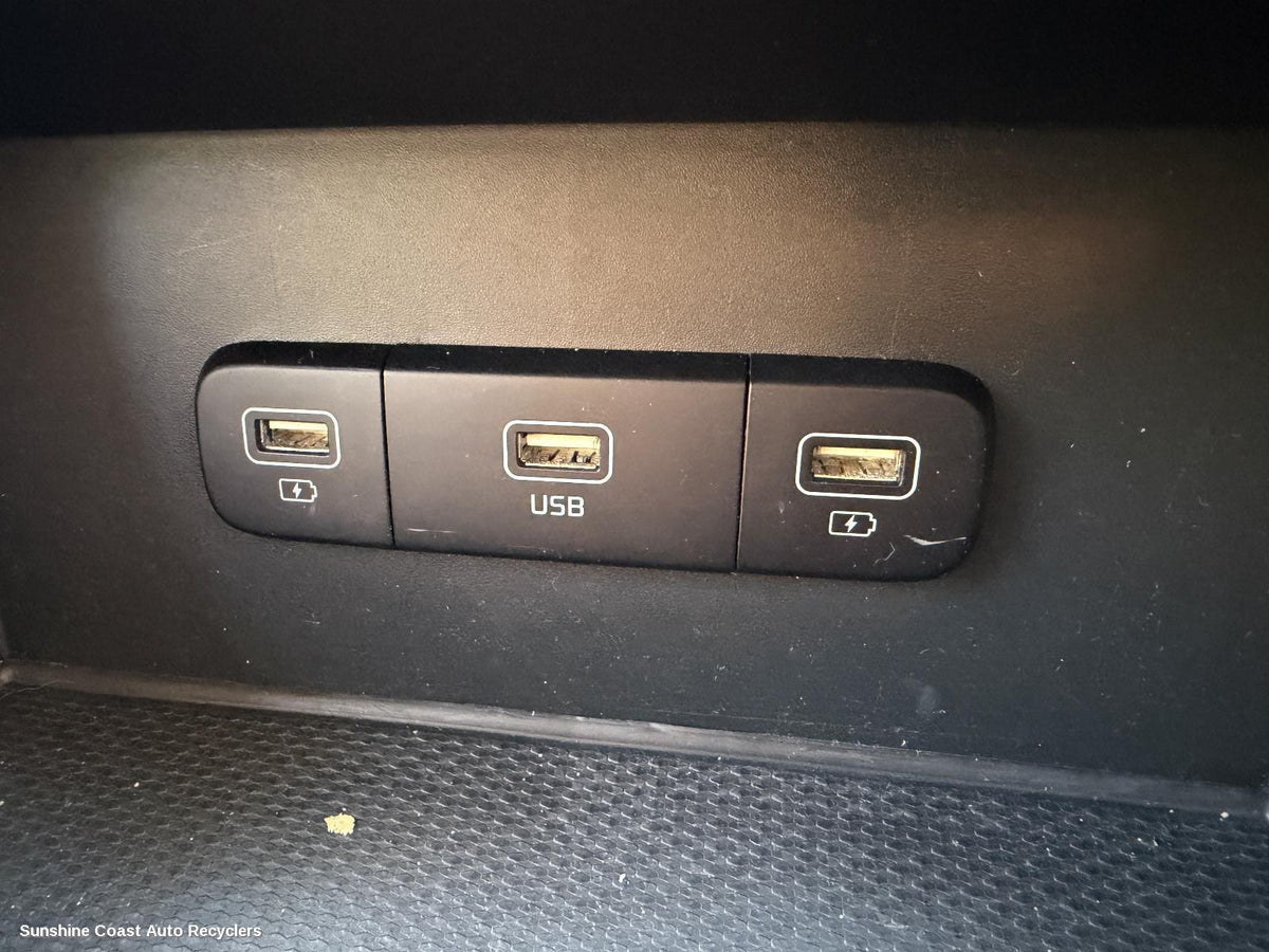 2020-2026 Kia Carnival/grand Carnival Misc Switch Relay