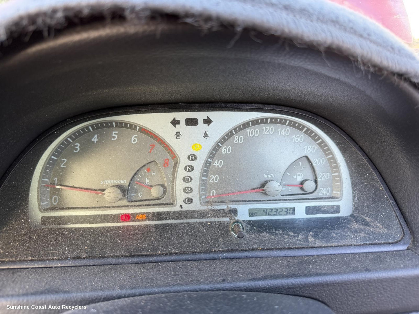 2002-2005 Toyota Camry Instrument Cluster