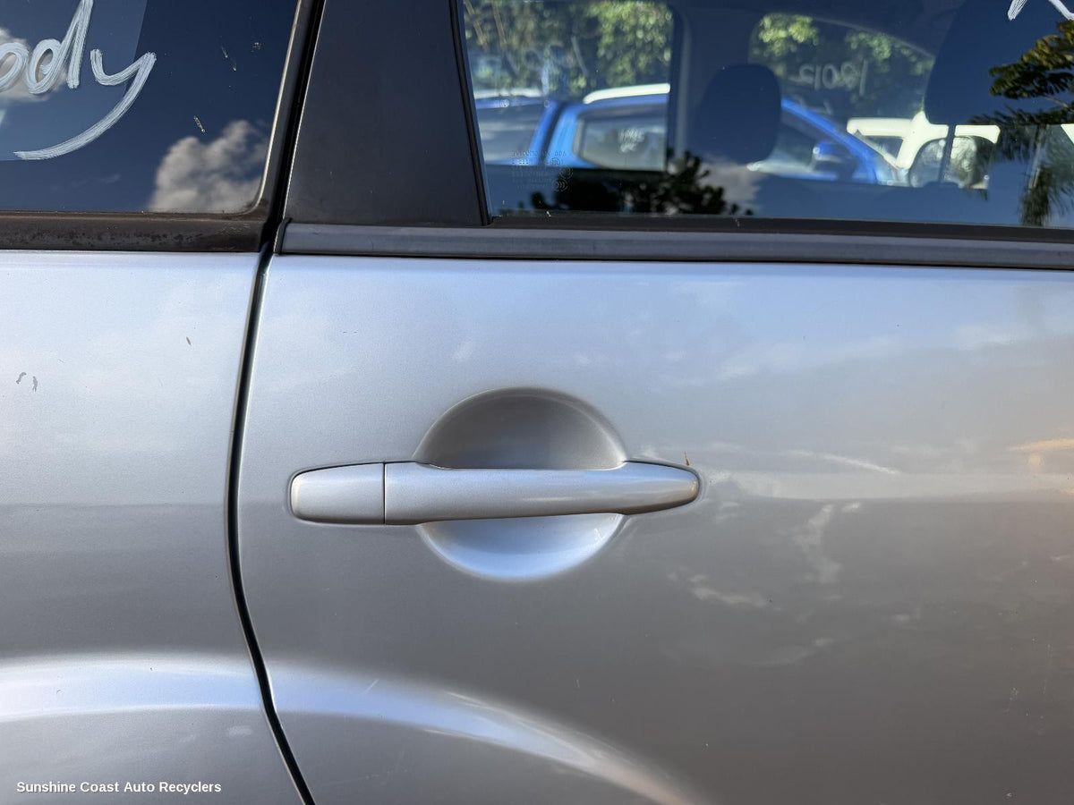 2006-2012 Mitsubishi Outlander Door Handle