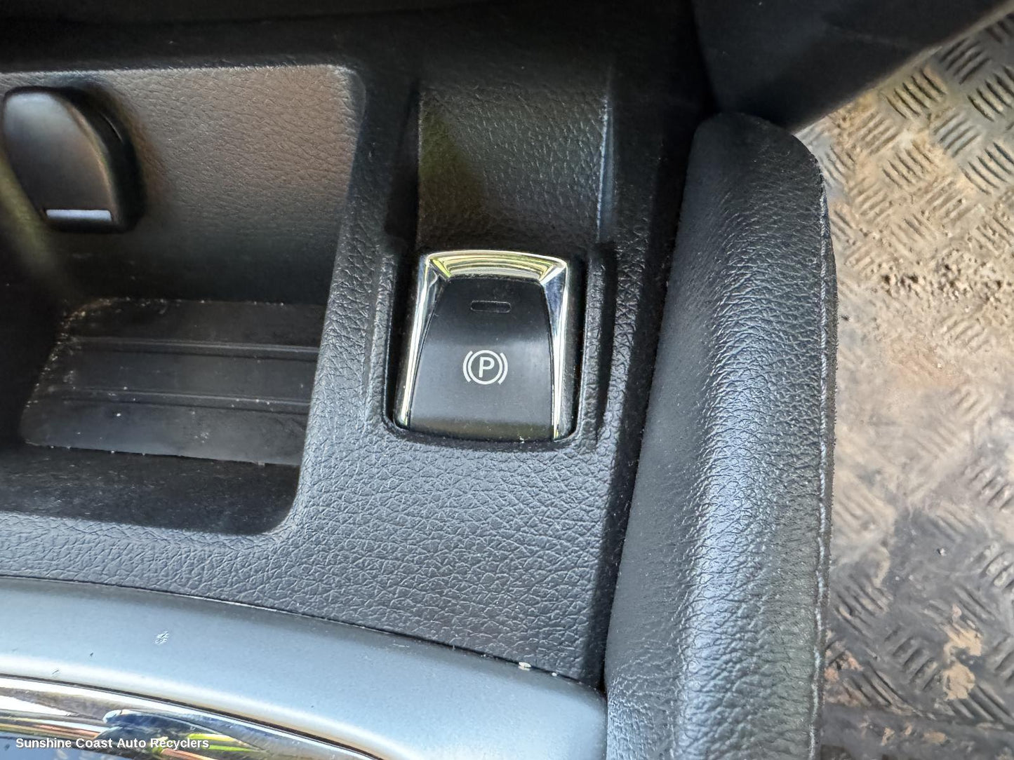 2013-2021 Nissan Qashqai Handbrake Lever