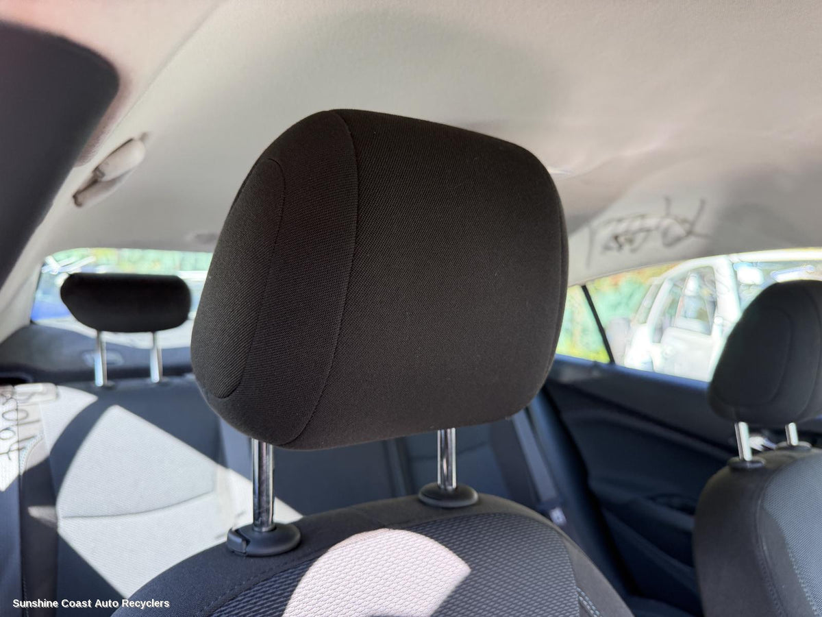2017-2020 Holden Astra Headrest