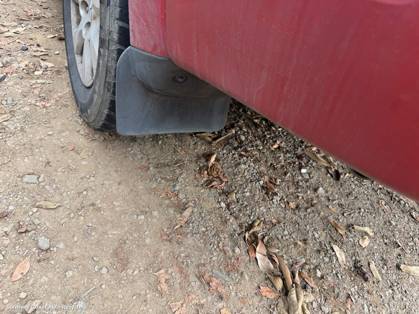 2009 Mitsubishi Pajero Mud Flaps
