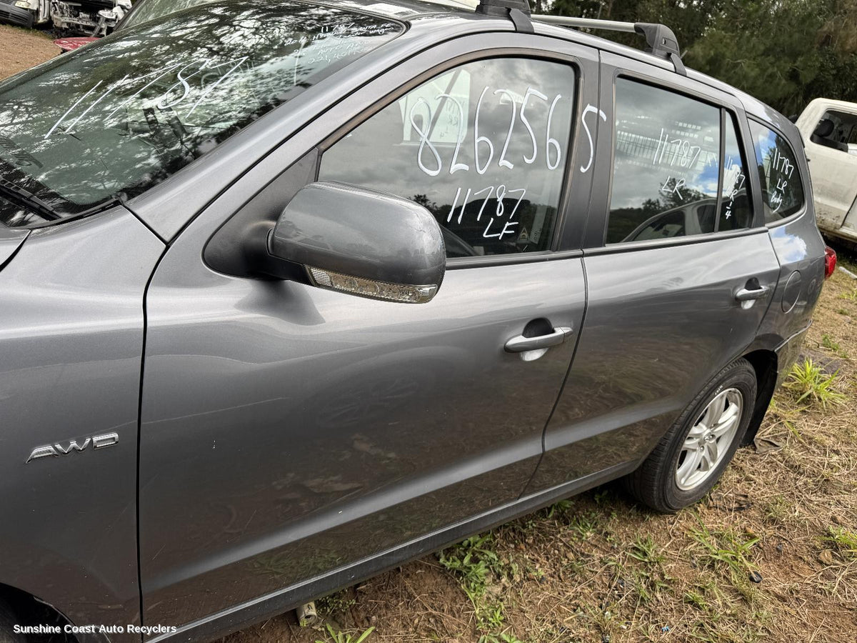 2009-2012 Hyundai Santa Fe Left Front Door