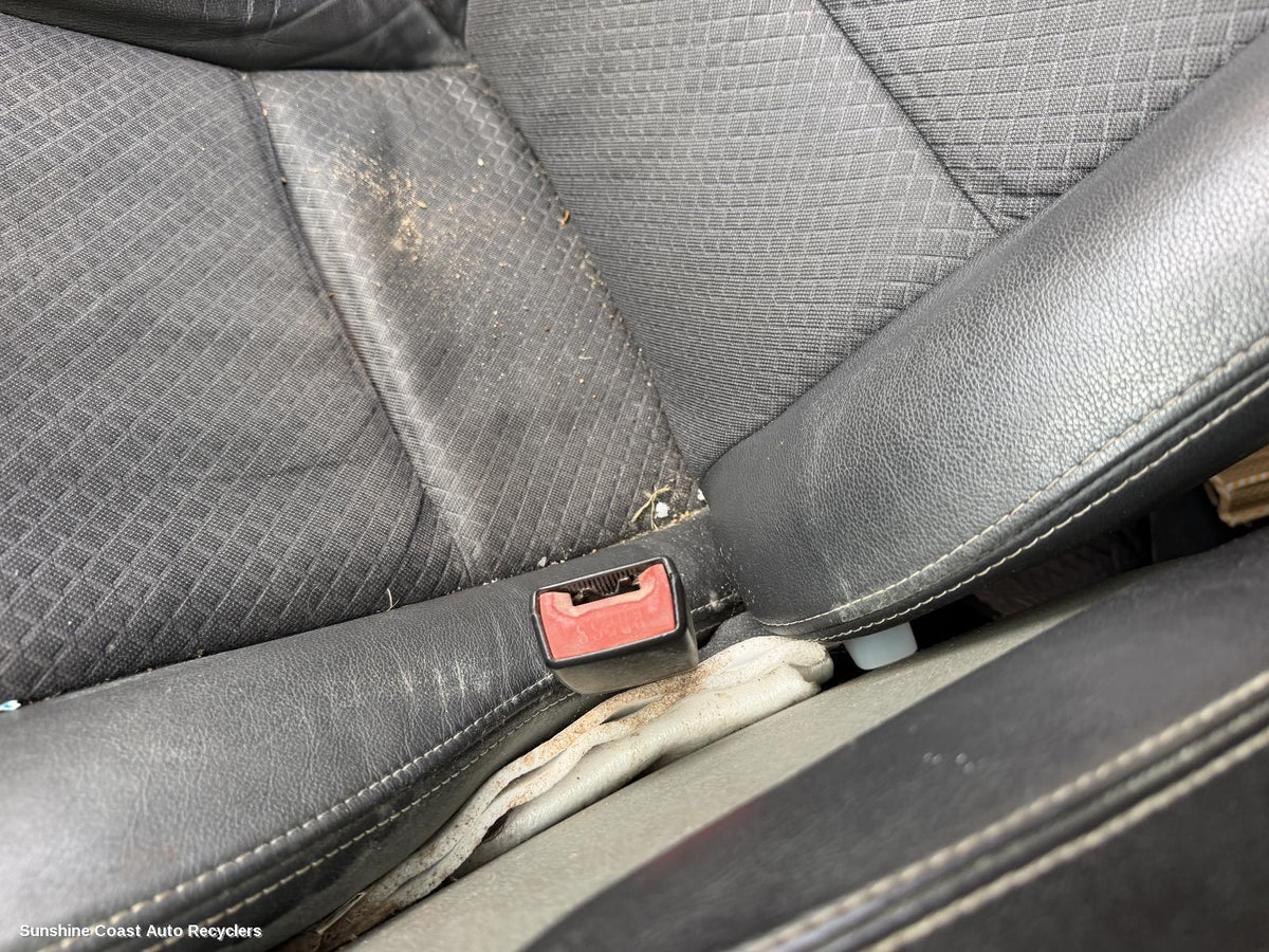 2004-2016 Ford Territory Seatbelt Stalk