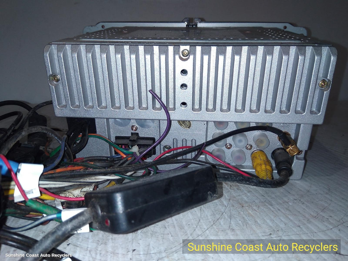 2010-2016 Volkswagen Amarok Radio Cd Dvd Sat Tv