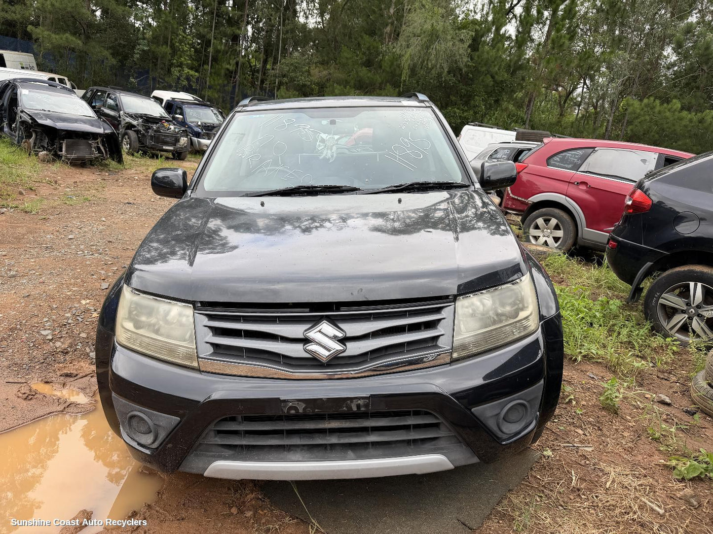 2013 Suzuki Vitara Wiper Arm