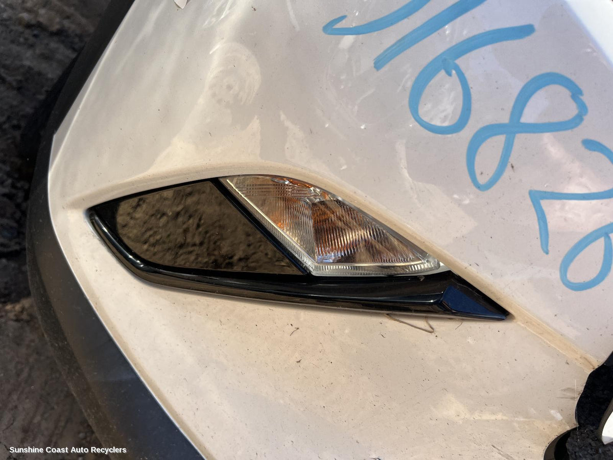 2018-2026 Mazda Cx3 Right Indicator Fog Side