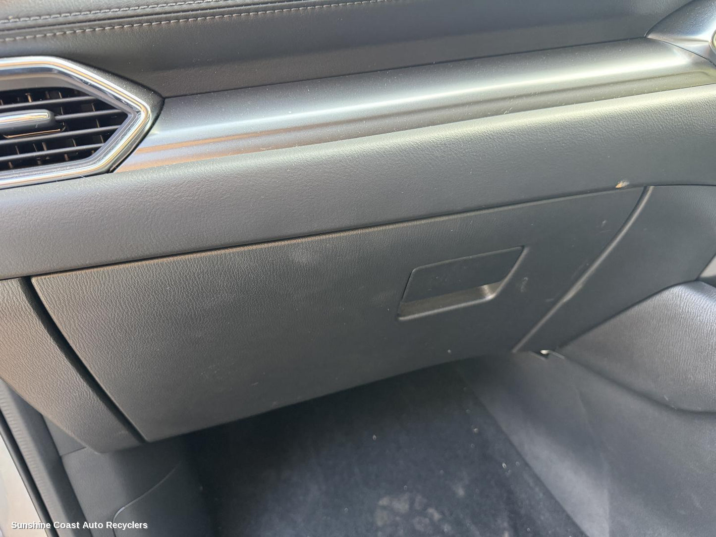 2017-2026 Mazda Cx5 Glove Box