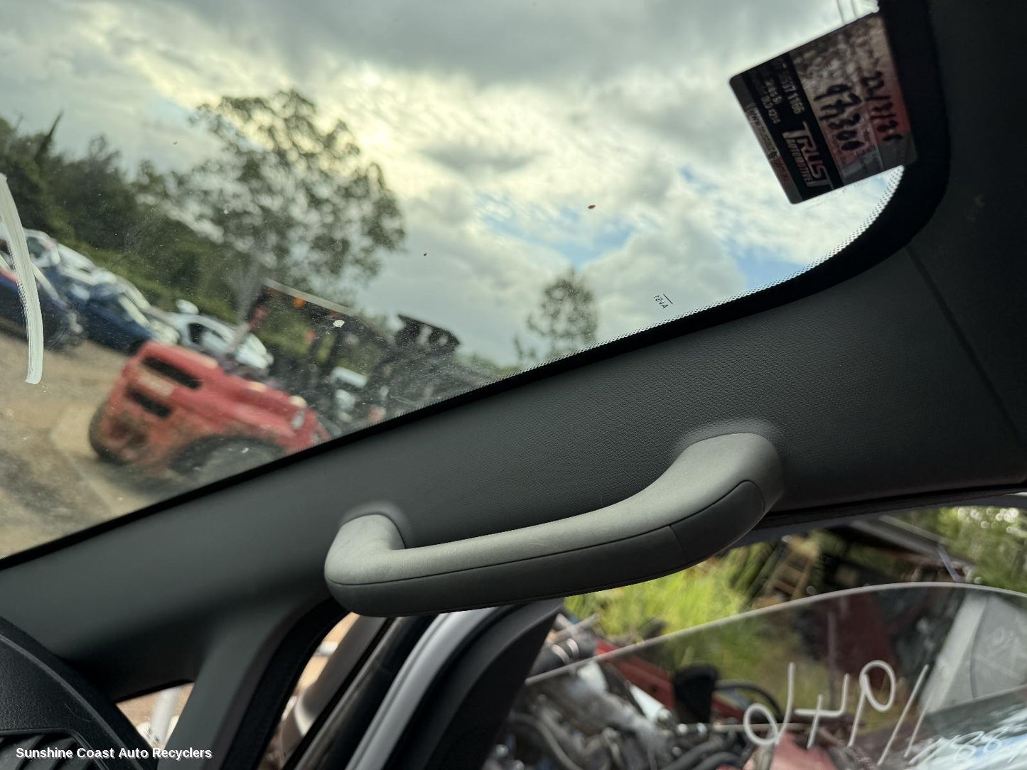 2015-2026 Ldv G10 Grab Handle
