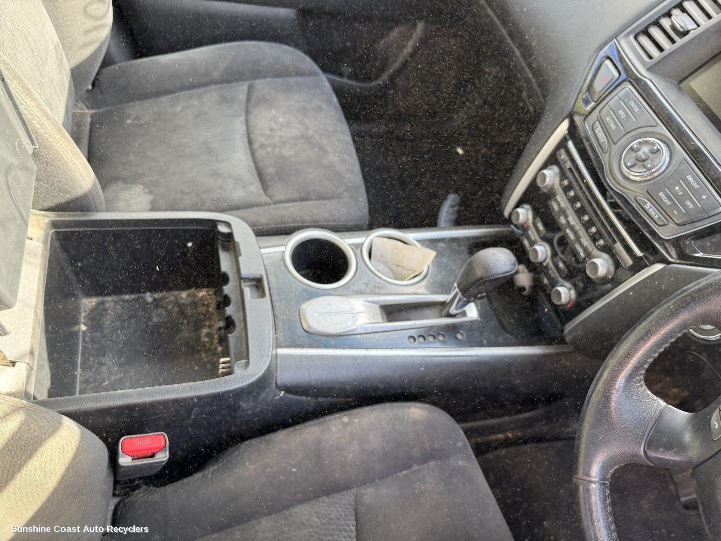 2013-2016 Nissan Pathfinder Console