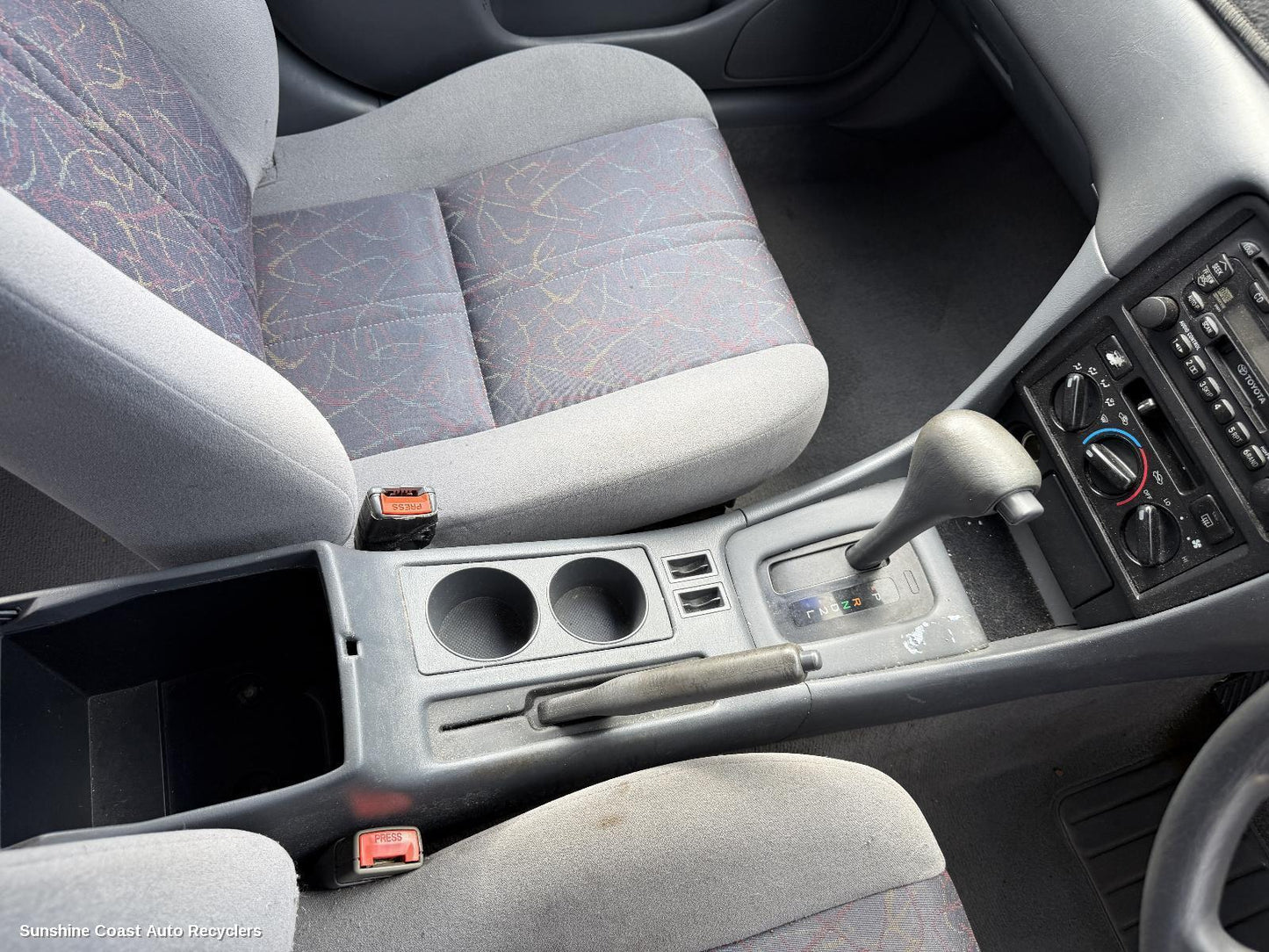 2002 Toyota Camry Console