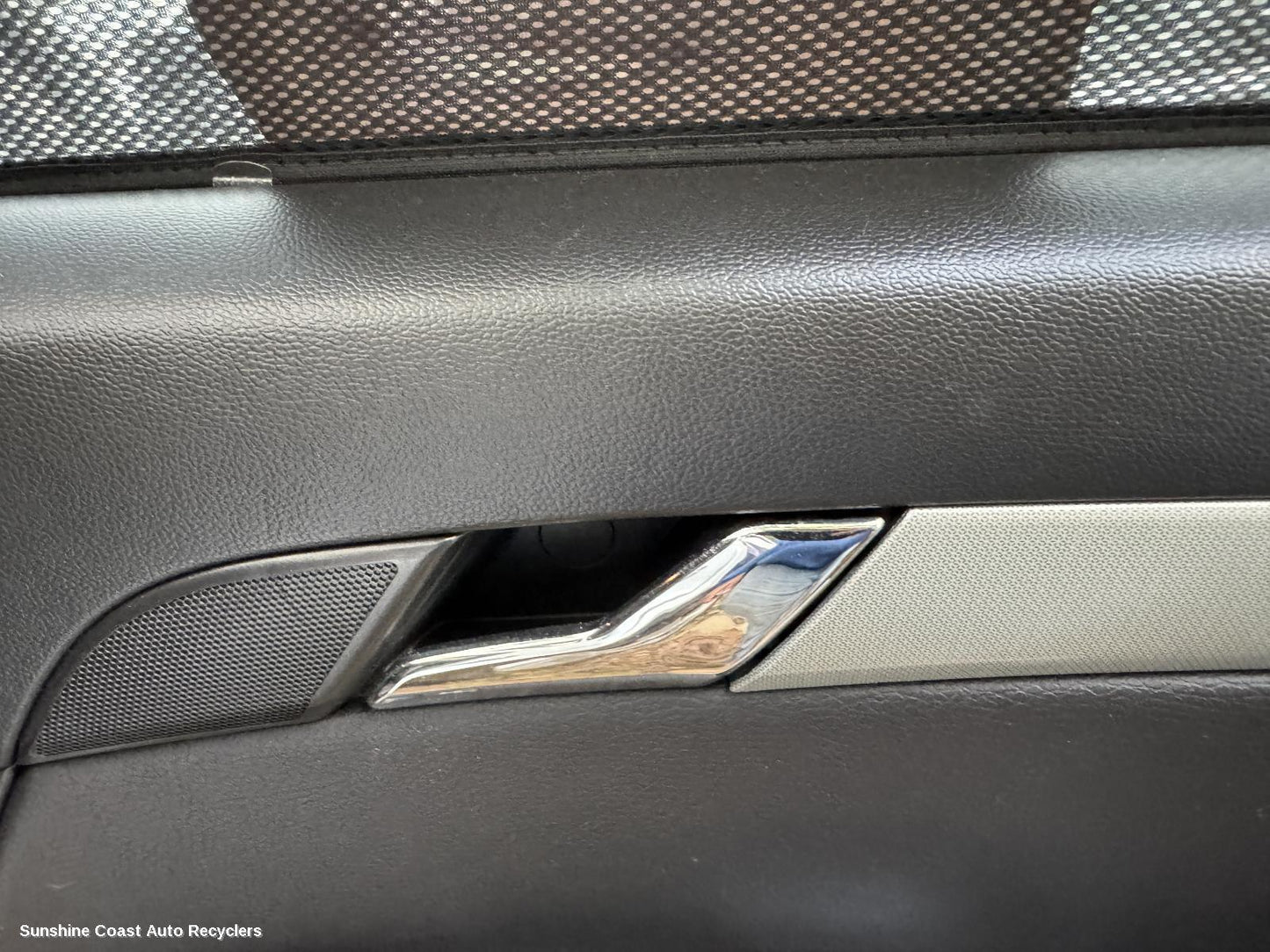 2013 Holden Captiva Door Handle