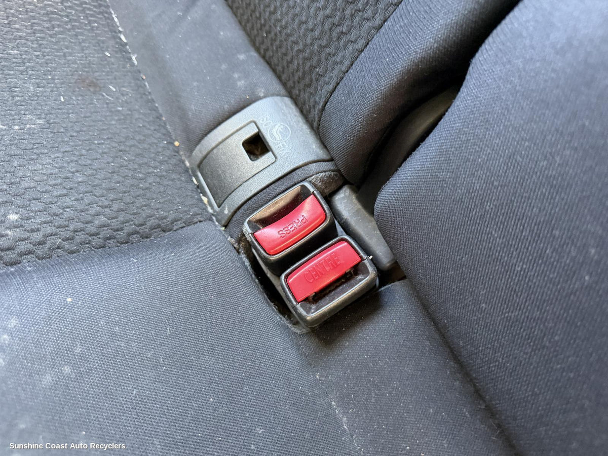 2013-2021 Nissan Qashqai Seatbelt Stalk