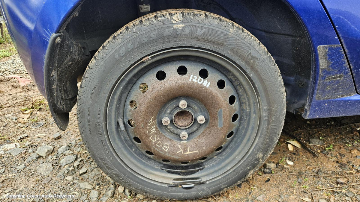 2007-2014 Mazda 2 Tyre