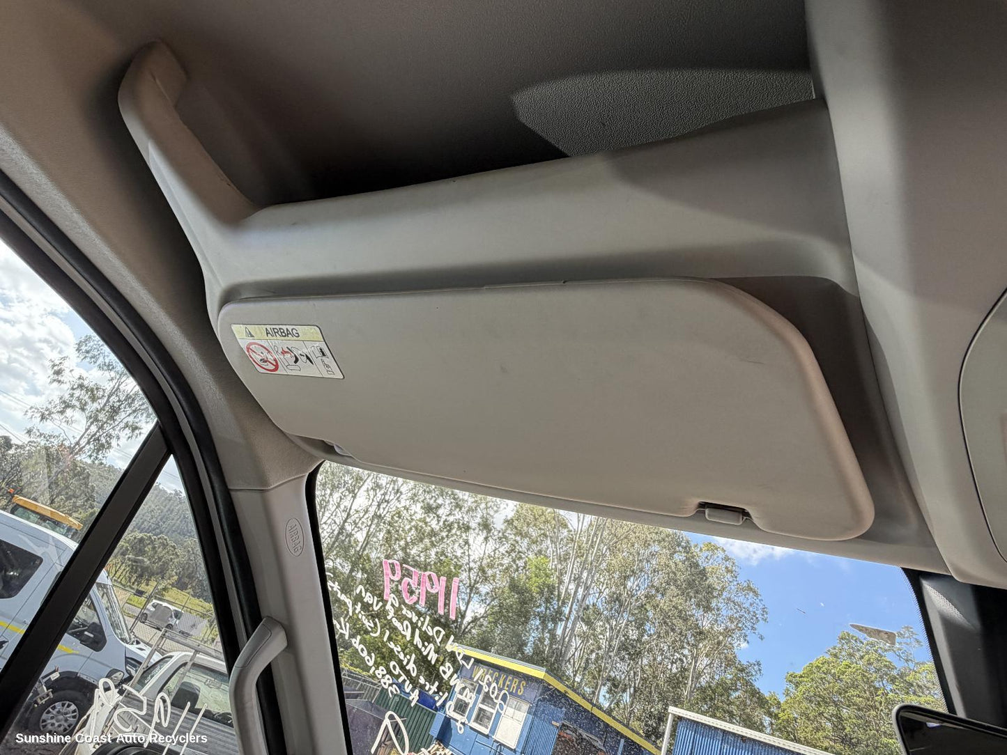 2020-2026 Ldv Deliver 9 Sunvisor