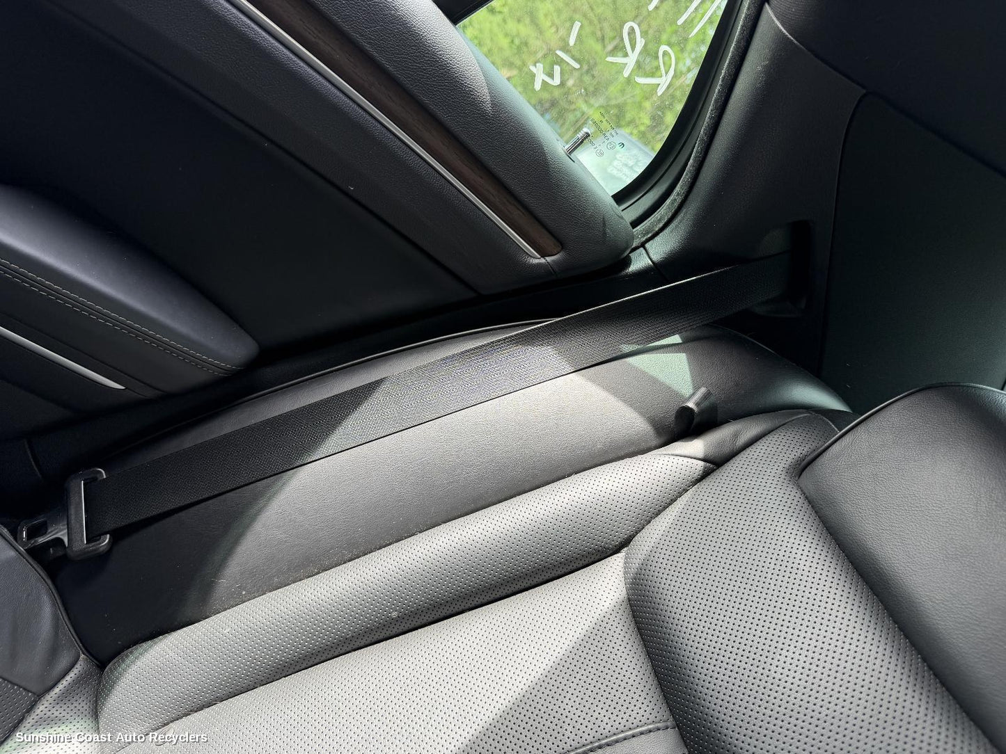 2012 Chrysler 300c Seatbelt Stalk
