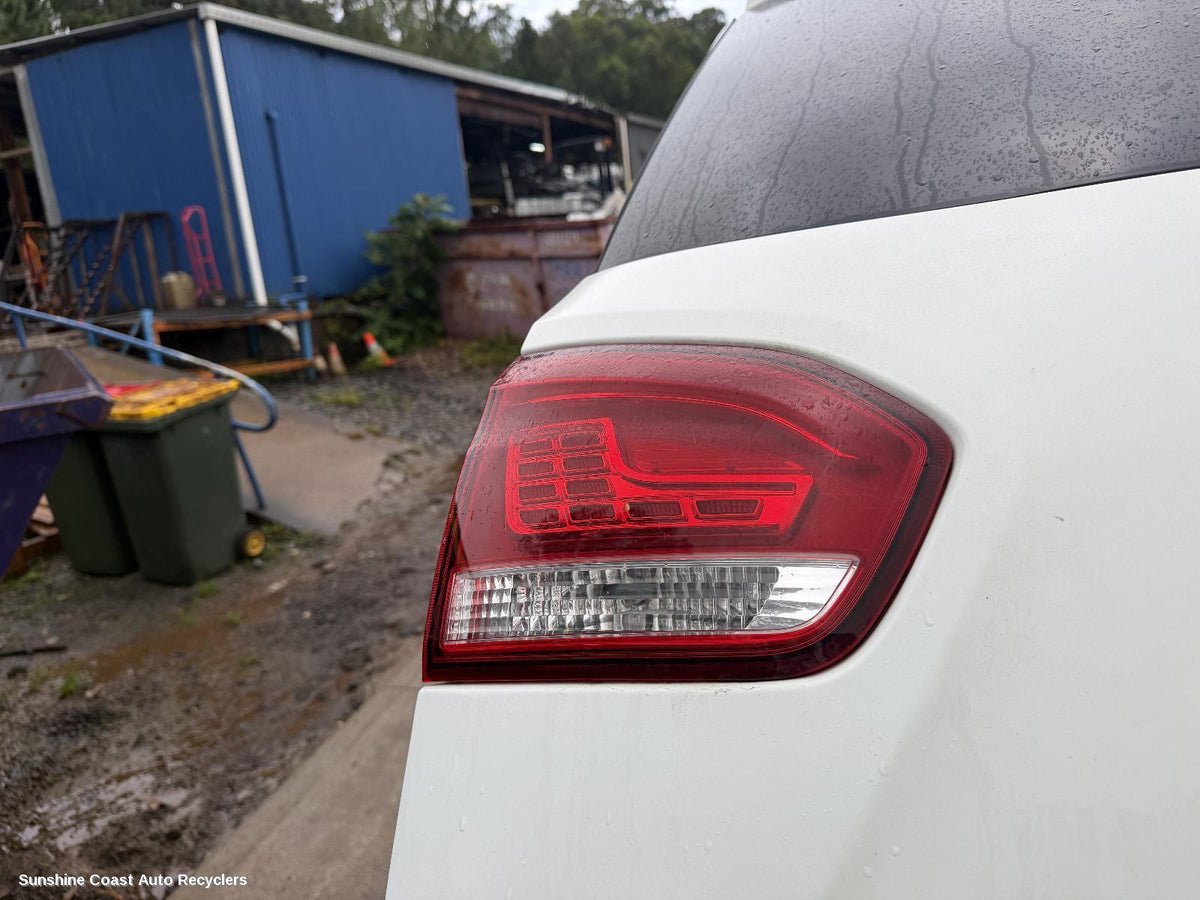 2015-2022 Ldv G10 Rear Garnish