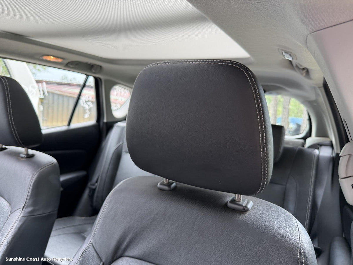 2013-2022 Suzuki S-cross Headrest
