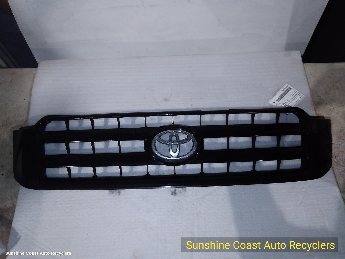 2006 Toyota Kluger Grille