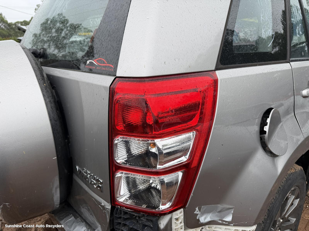2005-2018 Suzuki Vitara Right Taillight