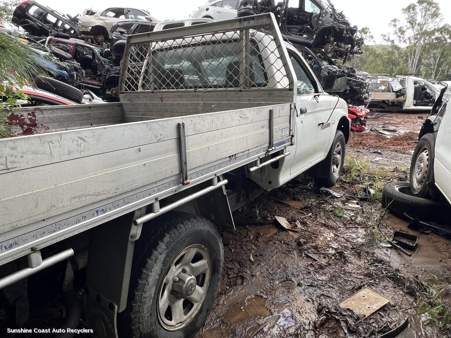 1996-2006 Mitsubishi Triton Owners Handbook