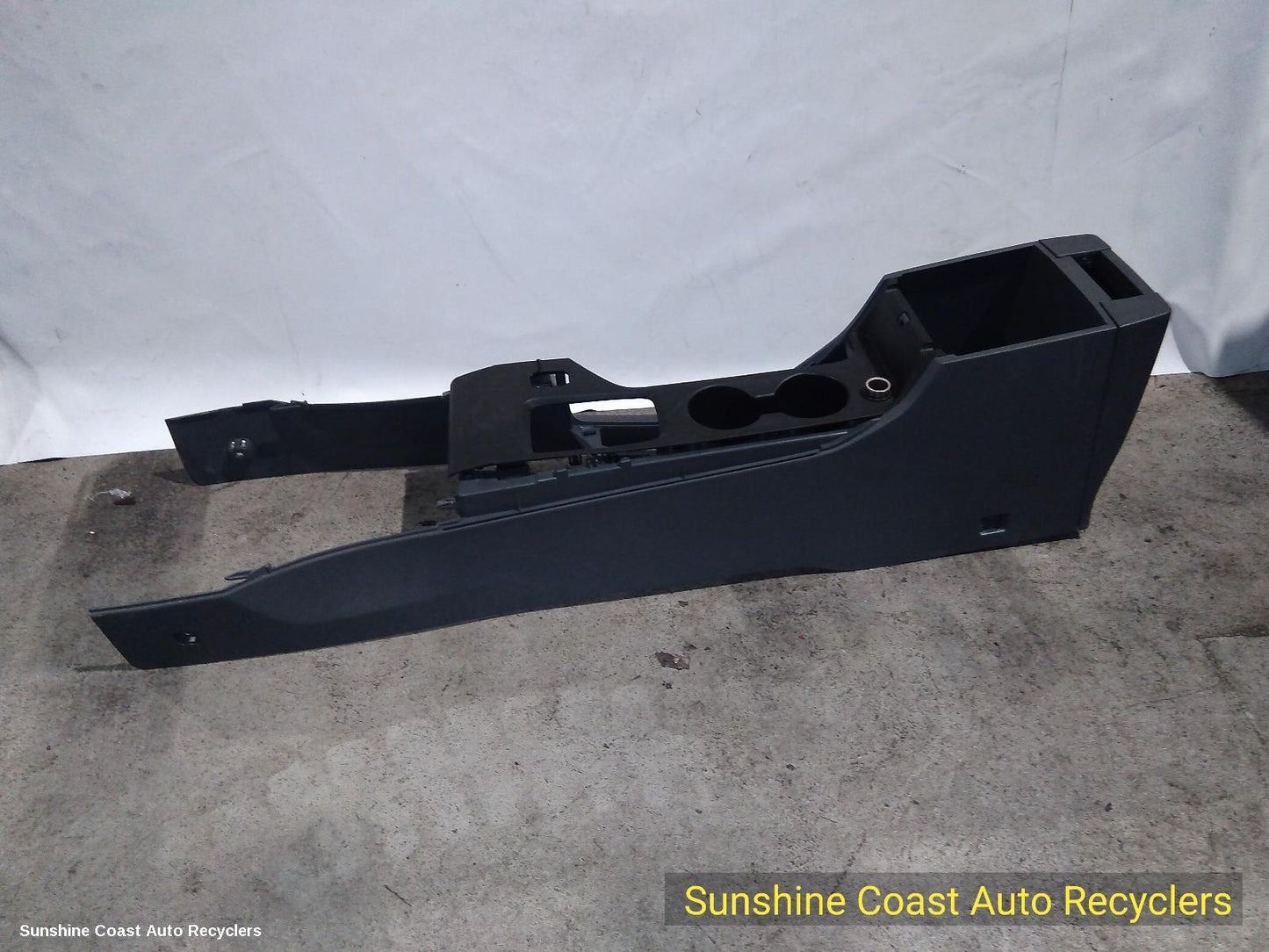 2013 Mazda Bt50 Console