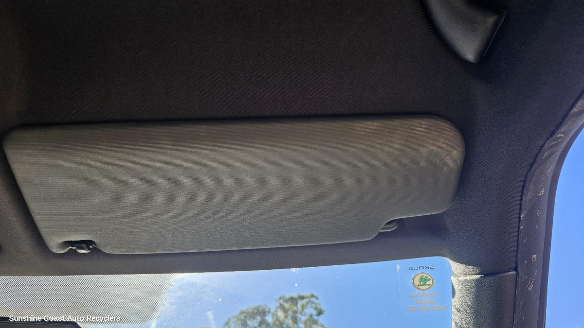 2011-2015 Skoda Fabia Sunvisor