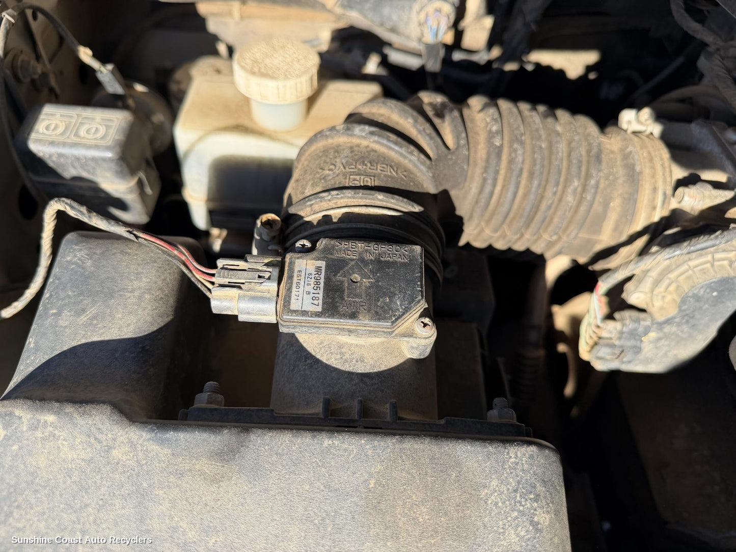 2006-2013 Mitsubishi Pajero Air Flow Meter