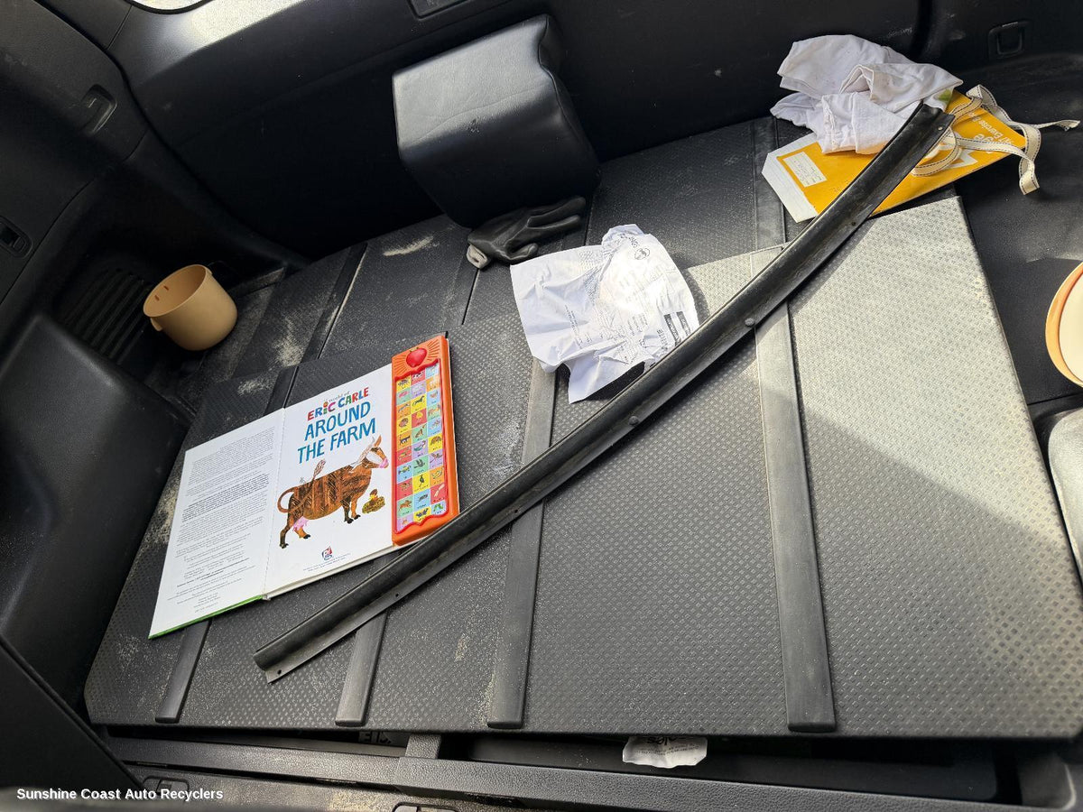 2007-2014 Nissan Xtrail Floor Mats