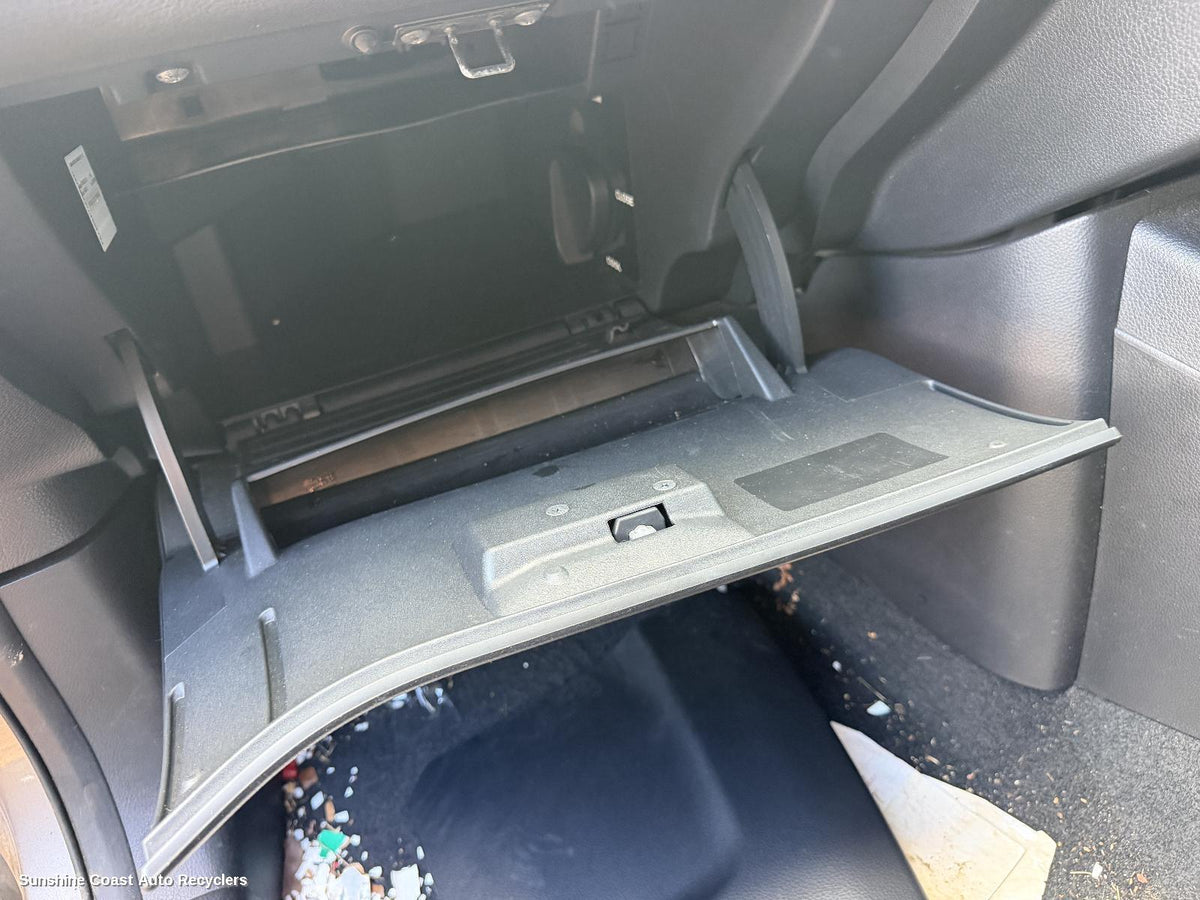 2007-2013 Nissan Xtrail Glove Box