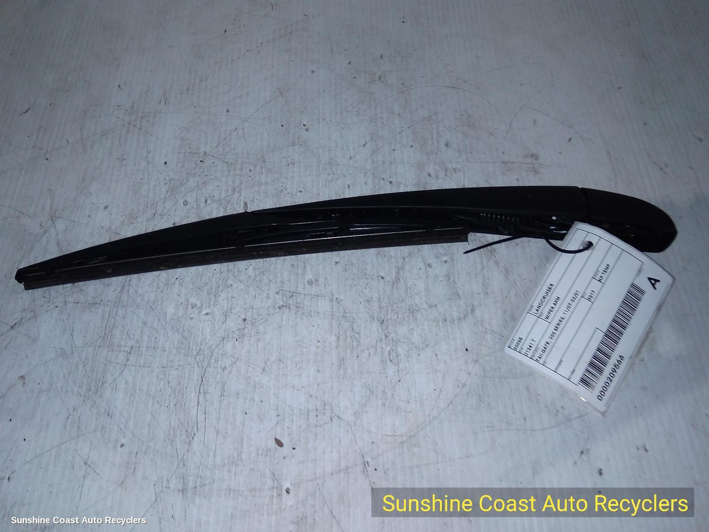 2017 Toyota Landcruiser Wiper Arm