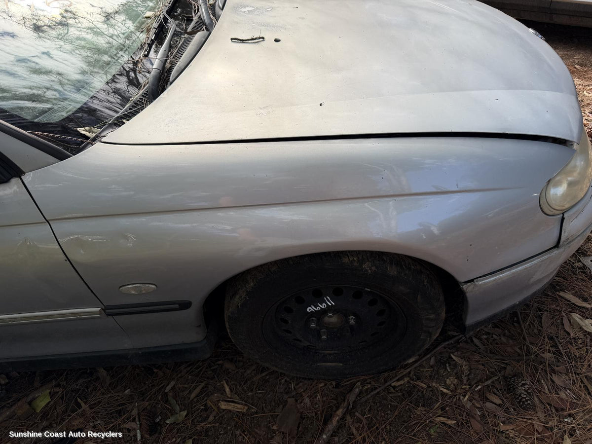 1997-2002 Holden Commodore Right Guard