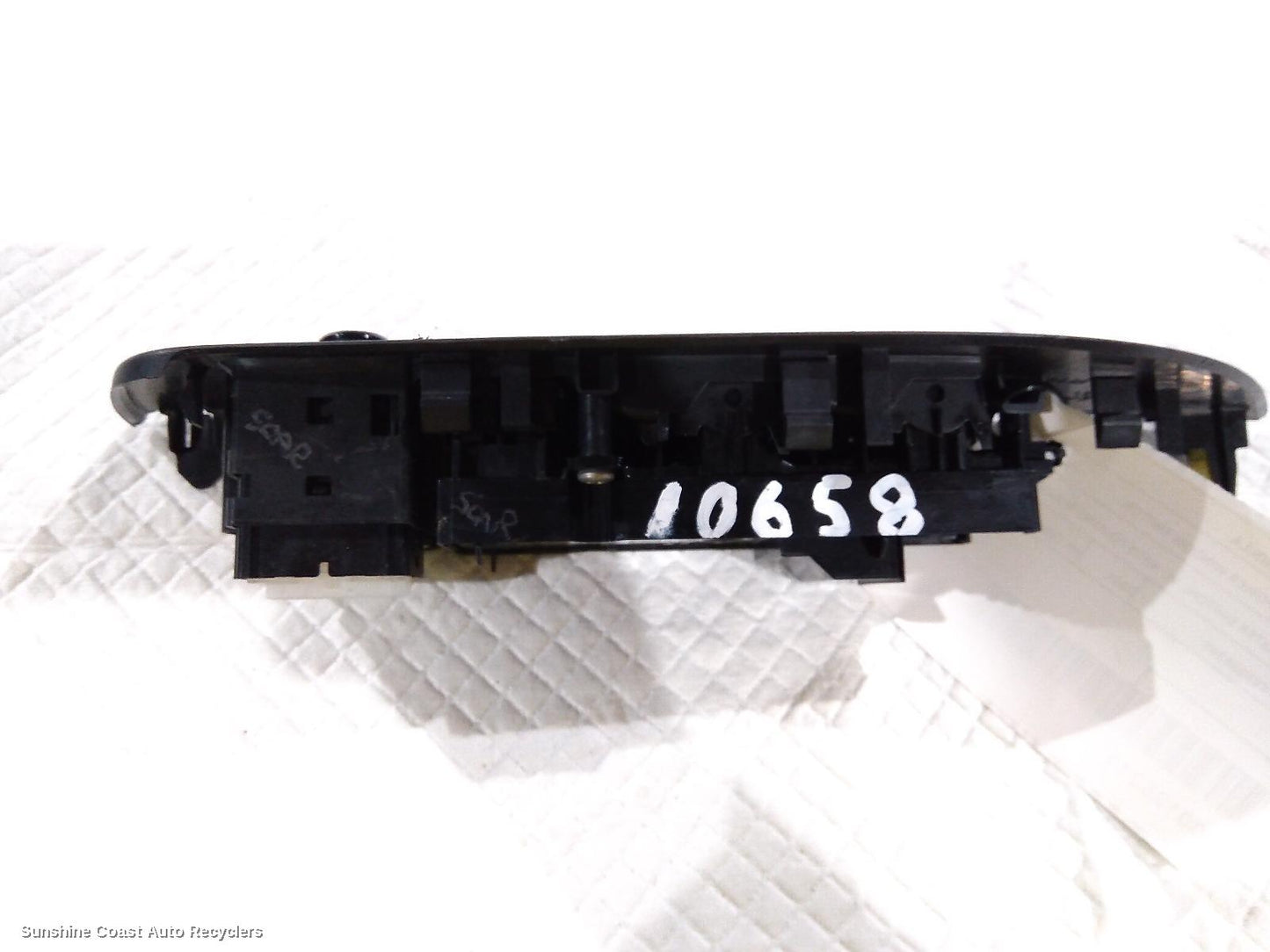 2018-2026 Toyota Corolla Pwr Dr Wind Switch