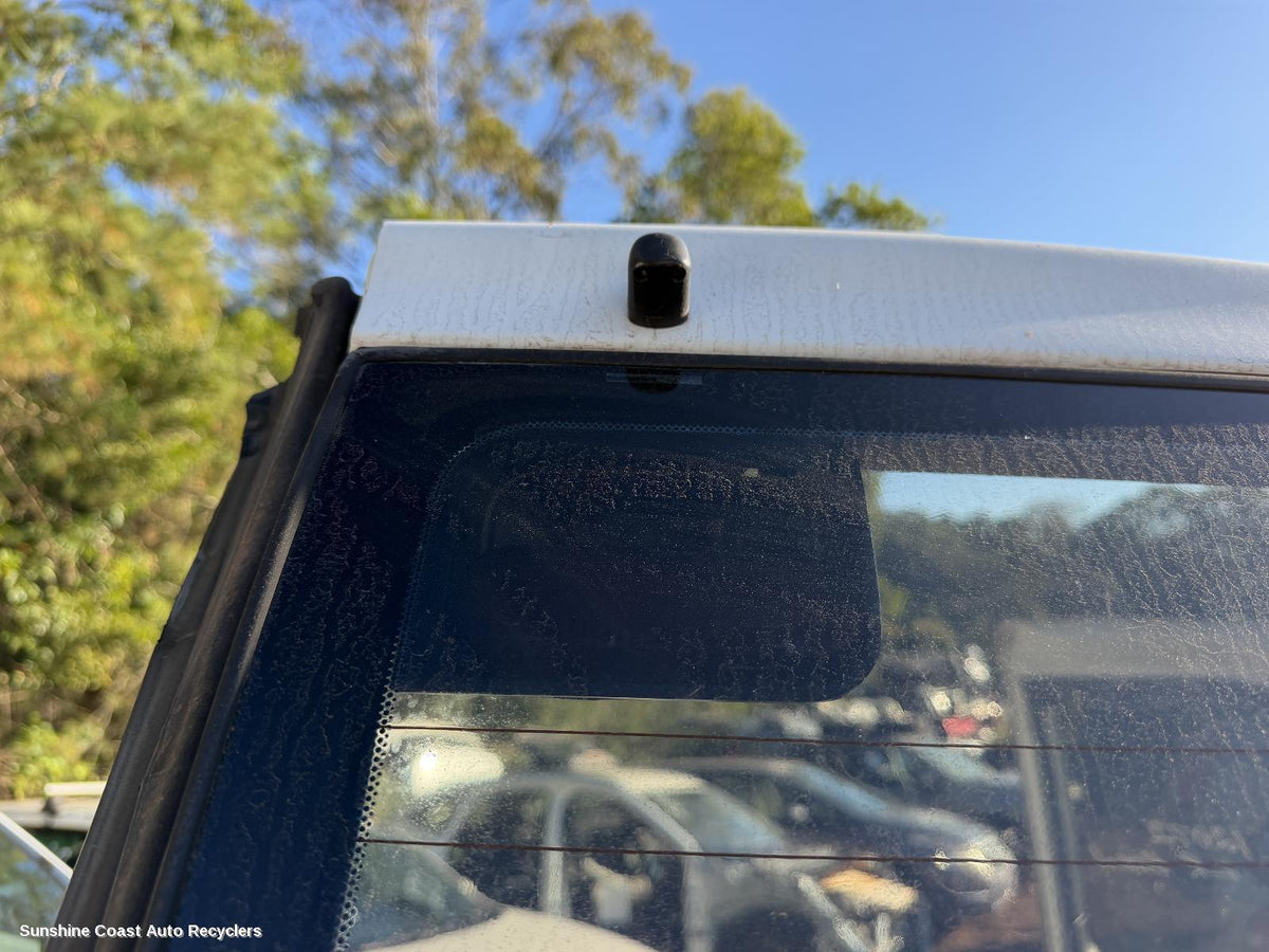 1998-2007 Toyota Landcruiser High Level Stoplight