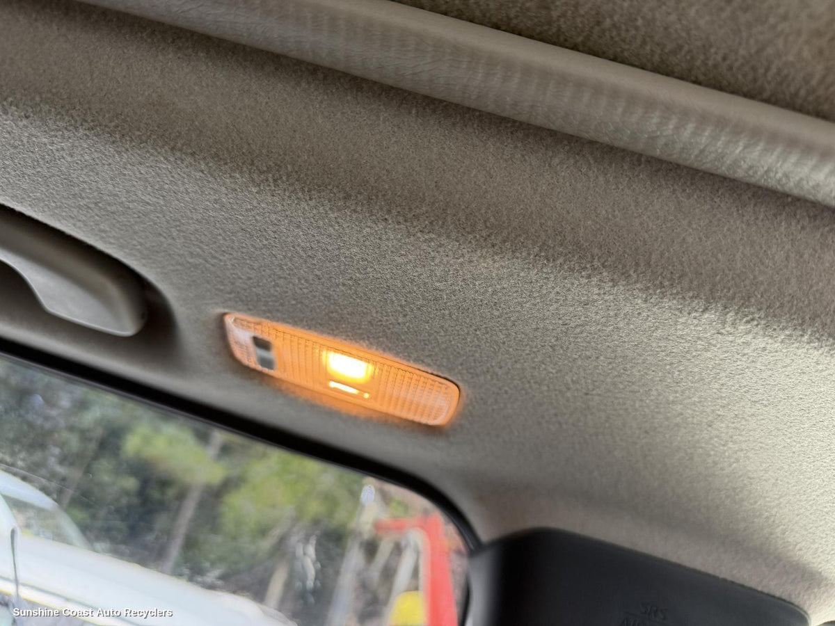 2007-2013 Nissan Xtrail Courtesy Light
