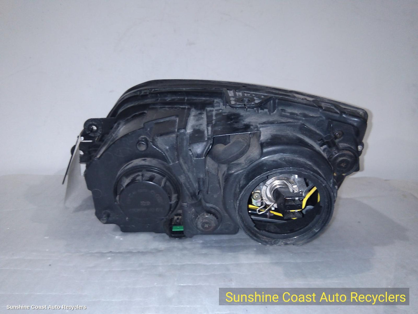 2007 Kia Sorento Right Headlamp