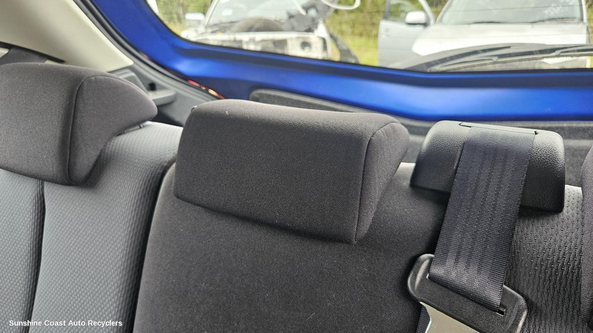 2007-2014 Mazda 2 Headrest