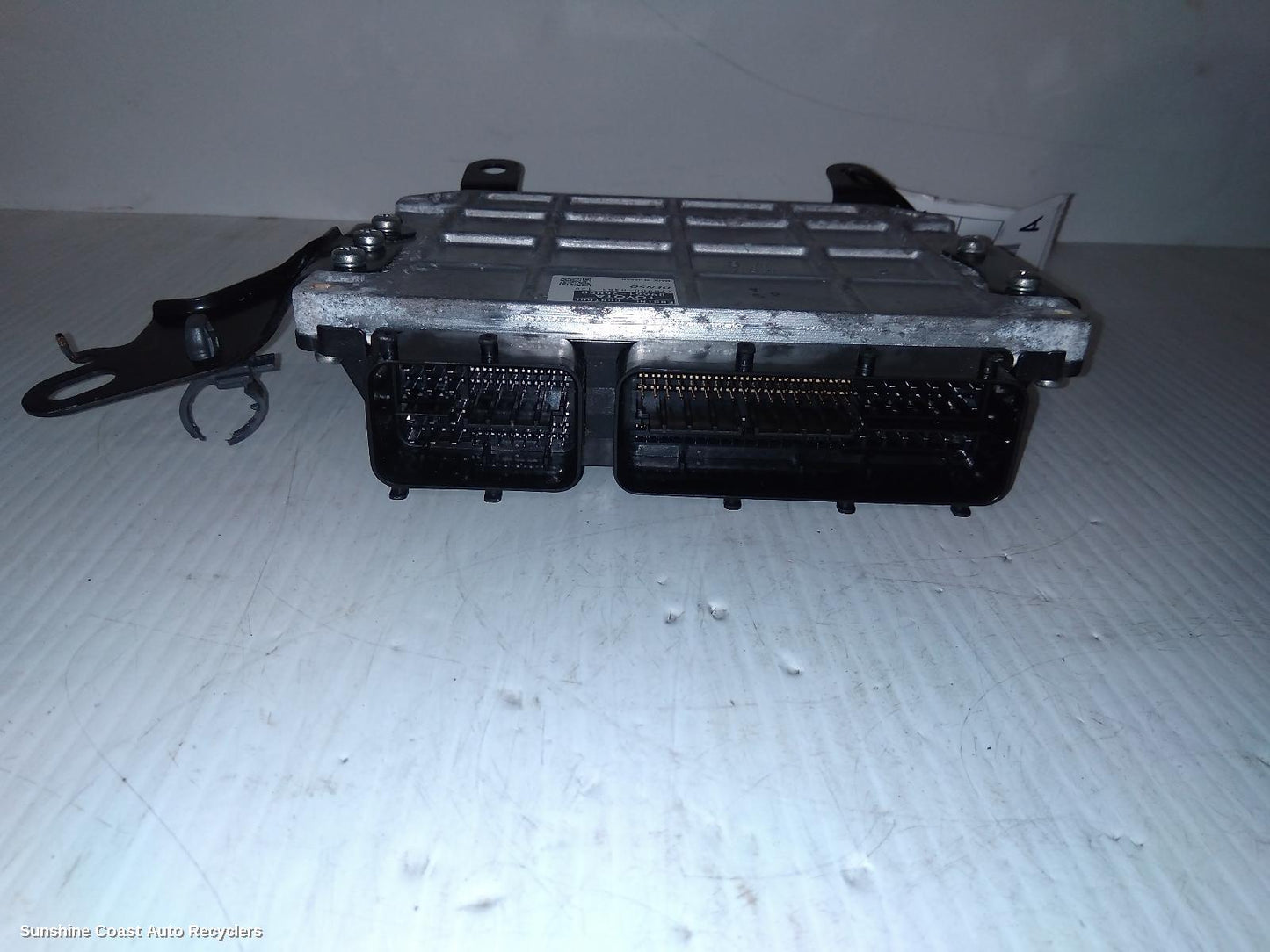 2015 Toyota Hiace Ecu
