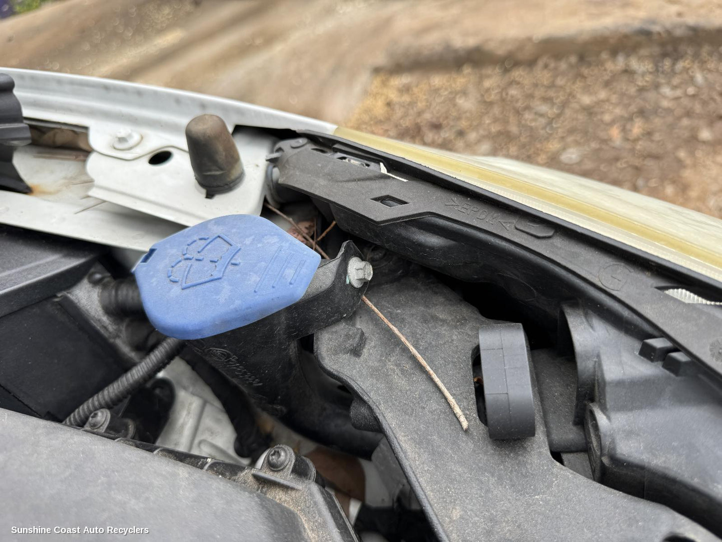 2012 Volvo S60/v60 Washer Bottle