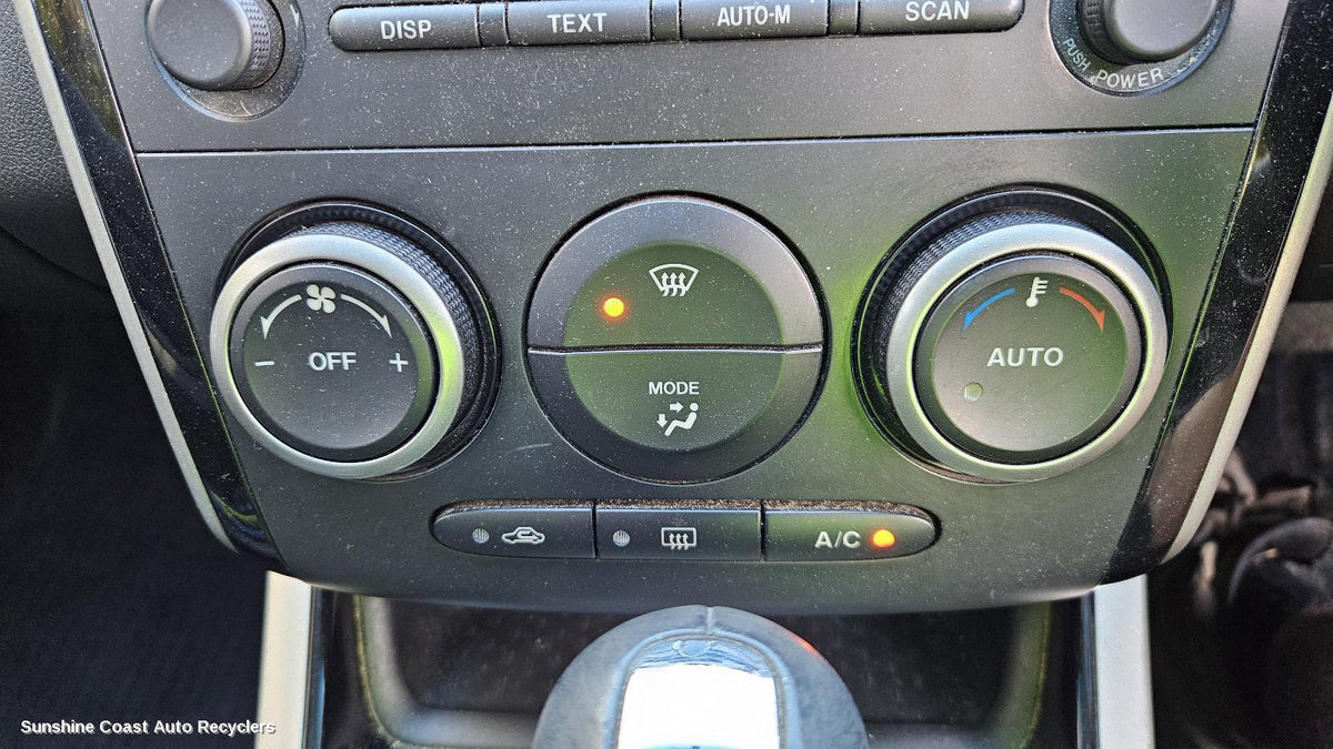 2009-2012 Mazda Cx7 Heater Ac Controls