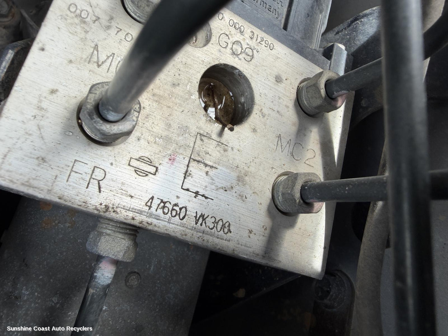 2001-2015 Nissan Navara Abs Pump Modulator