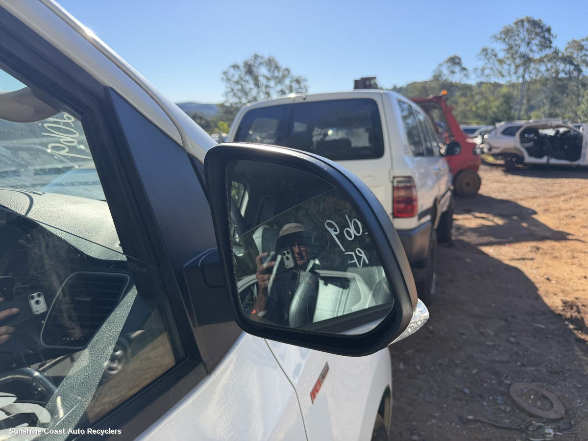 2015-2025 Ldv G10 Right Door Mirror