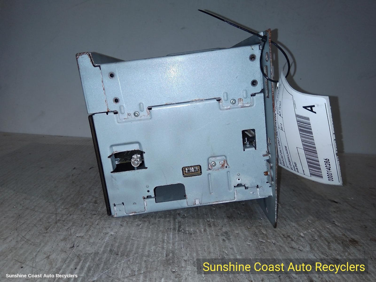 2010-2013 Holden Commodore Radio Cd Dvd Sat Tv