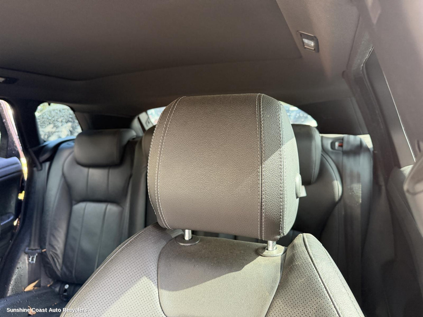 2011-2019 Land Rover Rangerover Evoque Headrest