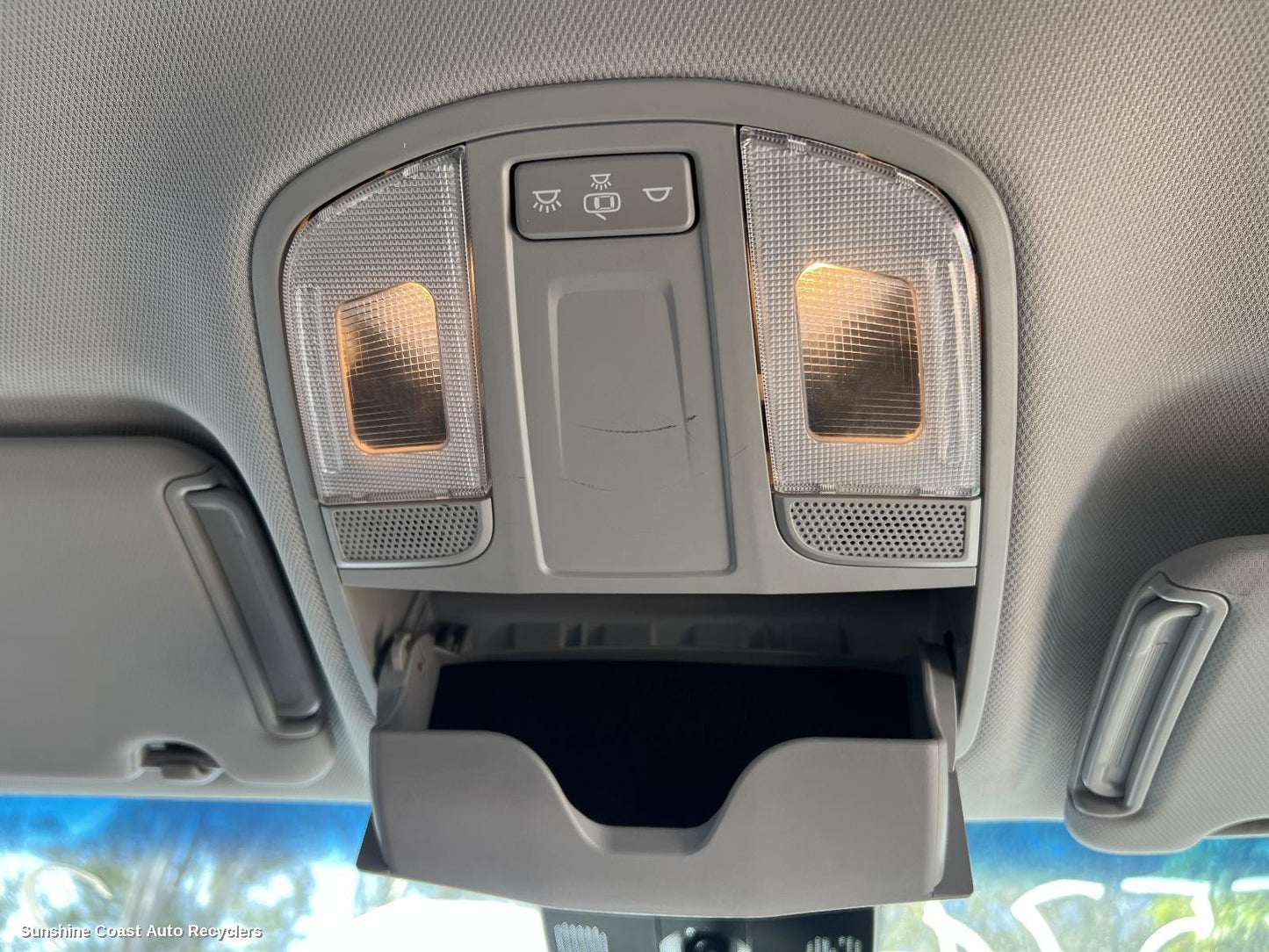 2020 Hyundai Tucson Courtesy Light
