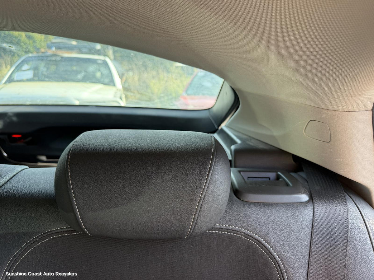 2017-2020 Holden Commodore Headrest