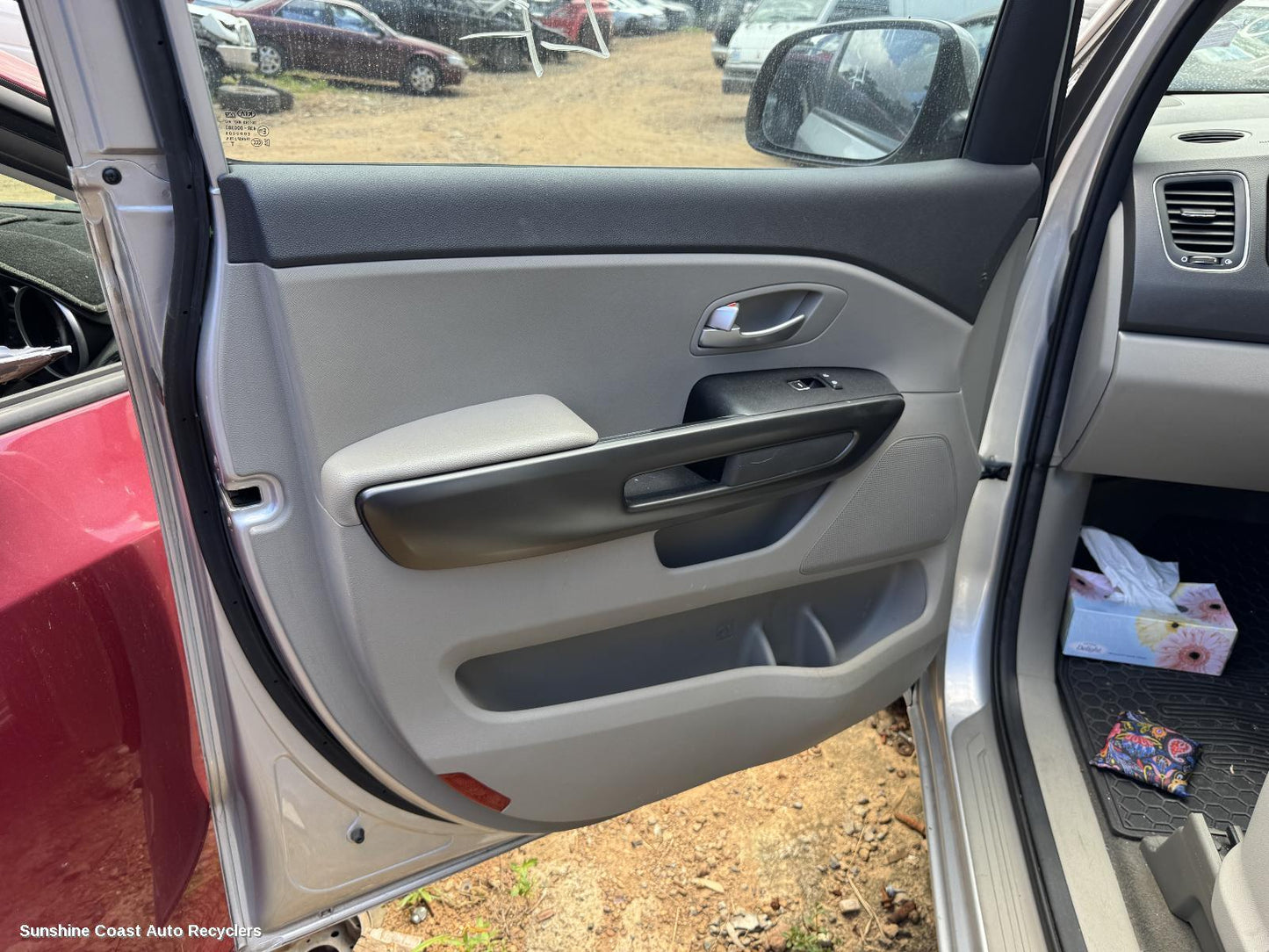 2015 Kia Carnival/grand Carnival Left Front Window Reg Motor
