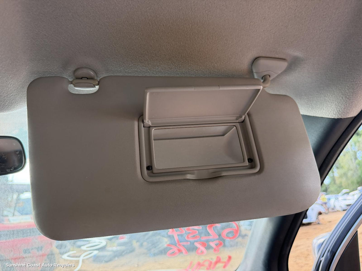 2007-2013 Nissan Xtrail Sunvisor