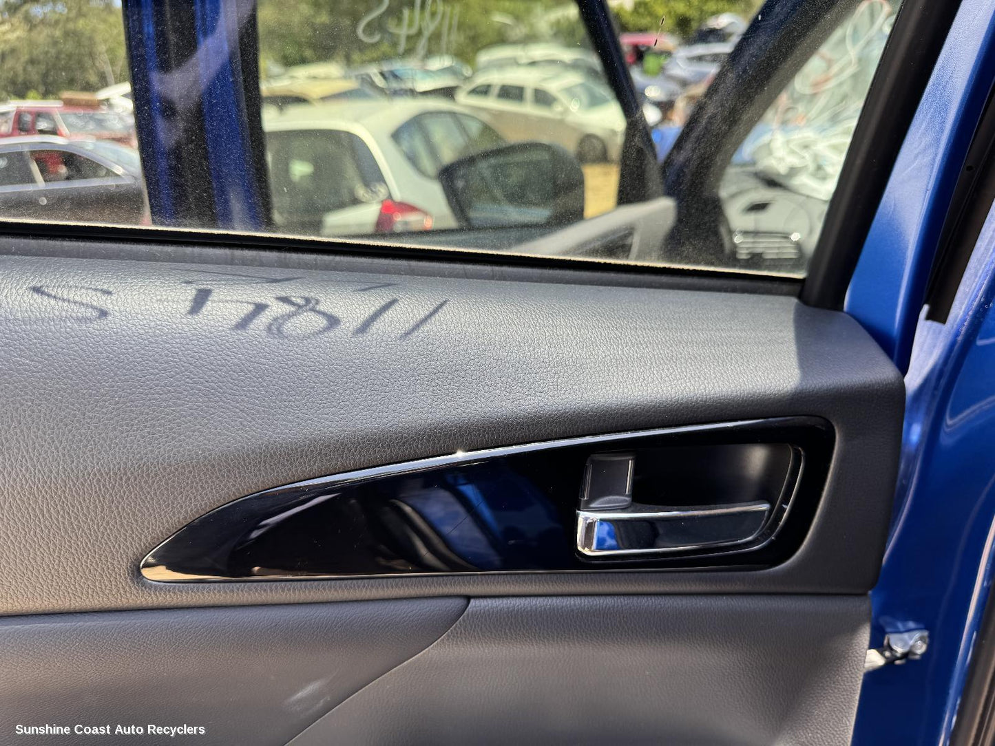 2023 Mitsubishi Eclipse Cross Door Handle