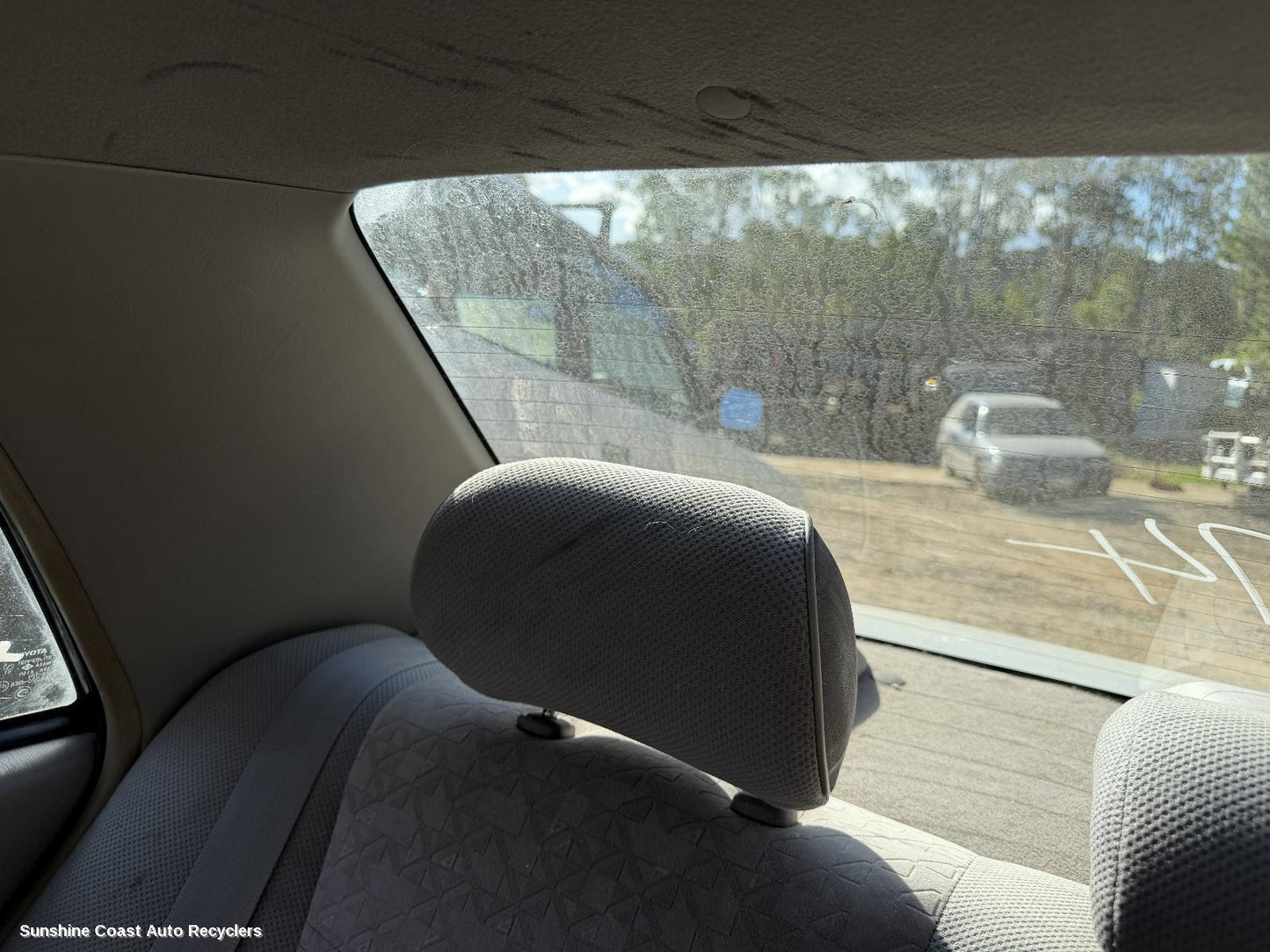 1998-2001 Toyota Corolla Headrest